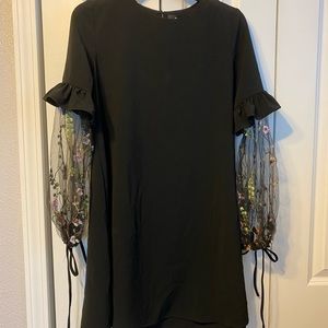 forever 21 dress with embroidered sleeve